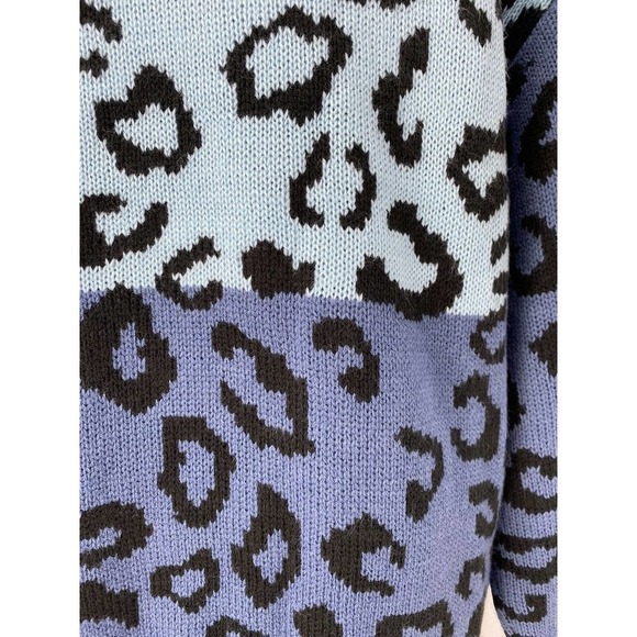 NWT Allie and Rob Animal Print Blue Sweater Petite XL 3 Quarter Sleeves - Picture 6 of 12